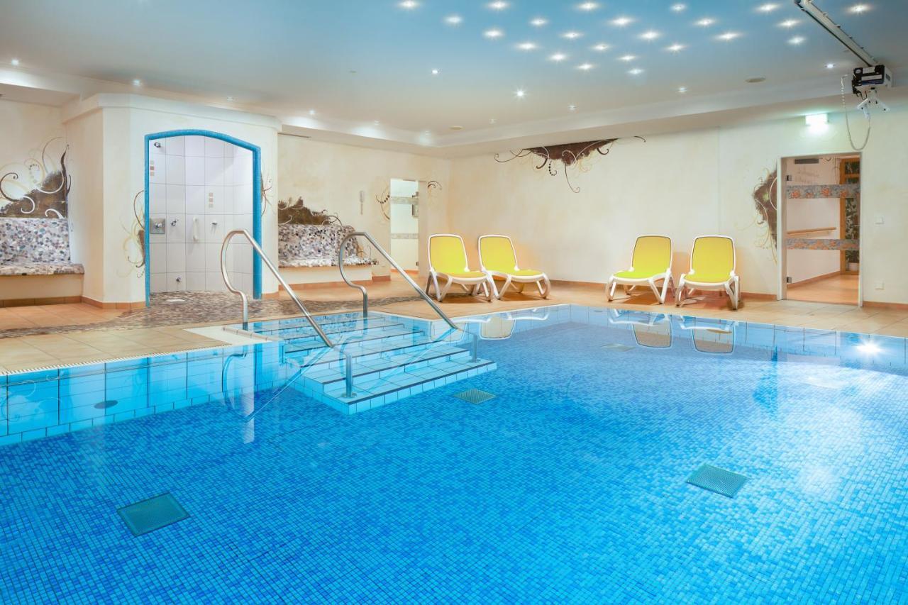 Viktoria Family Wellness Retreat With Village Square Views Apartment Oberstdorf